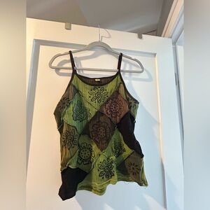 Earthbound trading Co Green tank top